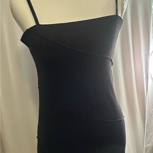 Chic Black One-Shoulder Dress